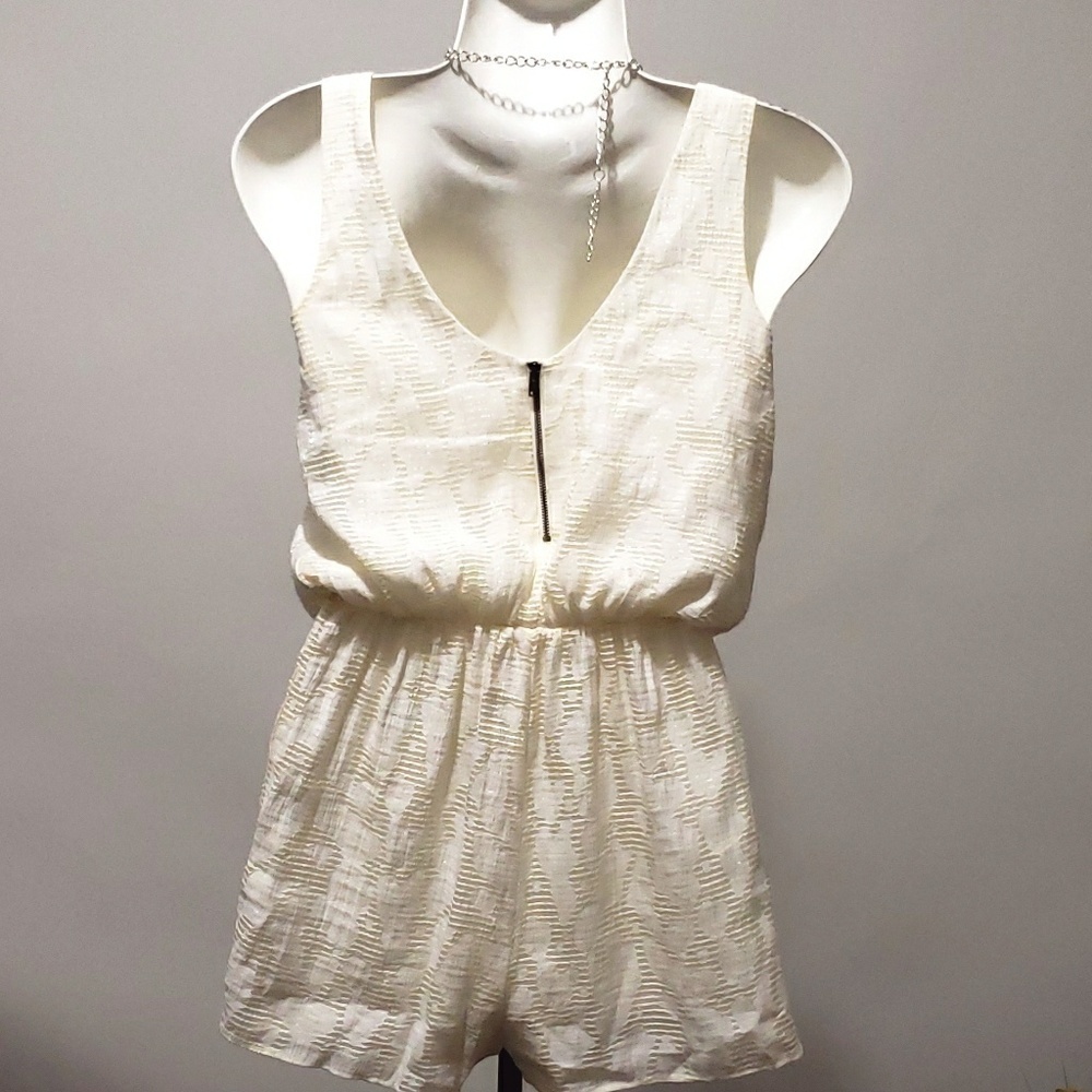 FOREVER 21 ROMPER - Picture 8 of 8